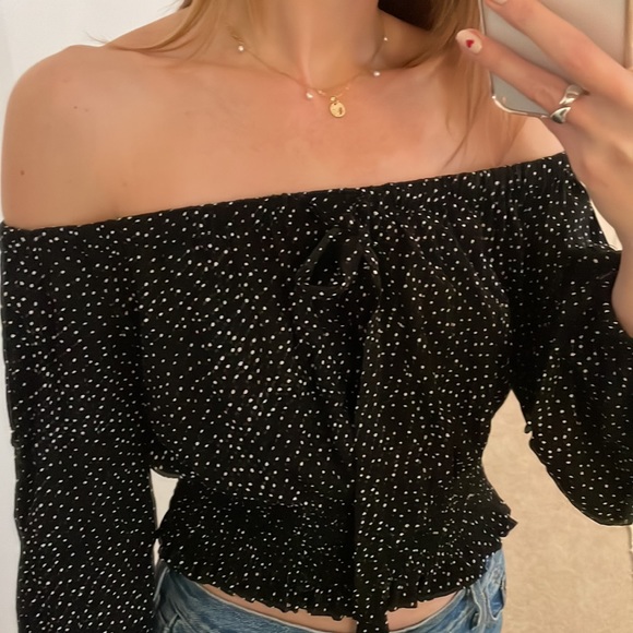 Blue Life Off the shoulder polka dot blouse - Picture 3 of 6